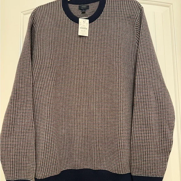 J. Crew Men's Blue and Maroon Crewneck Sweater - Picture 5 of 8